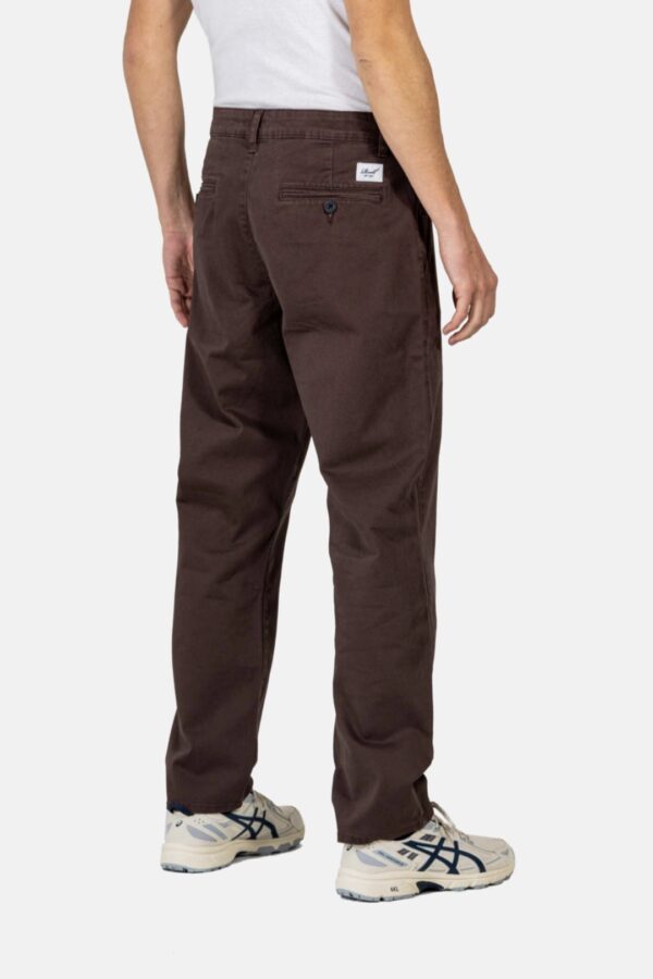 REELL Pantalon " Regular Chino " color marron