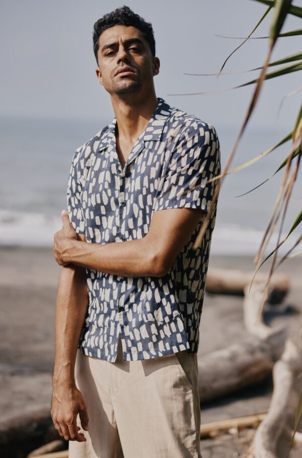 RELIGION Camisa " LIQUID ABSTRACT SHIRT " color negro-crudo