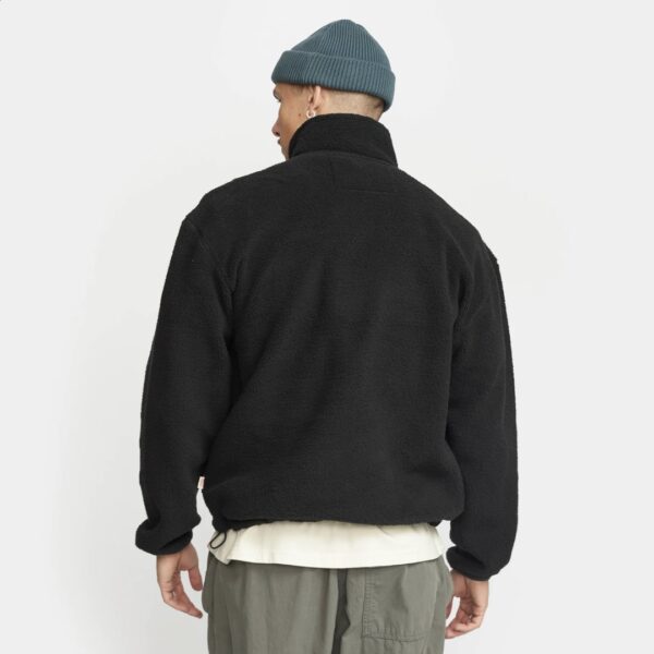 REVOLUTION Sudadera color negro