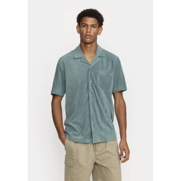 REVOLUTION Camisa "Terry Short-sleeved Cuban Shirt" color azul