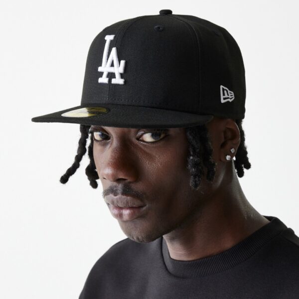 NEW ERAGorra"MLBBASIC LOSDOD BLA/WHI"color negro