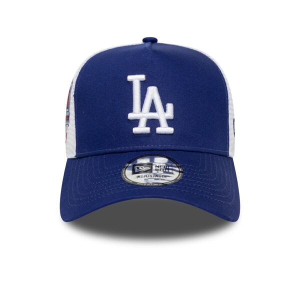 NEW ERAGorra"SIDE PATCH TRUCKER LOSDOD DRY"color azul