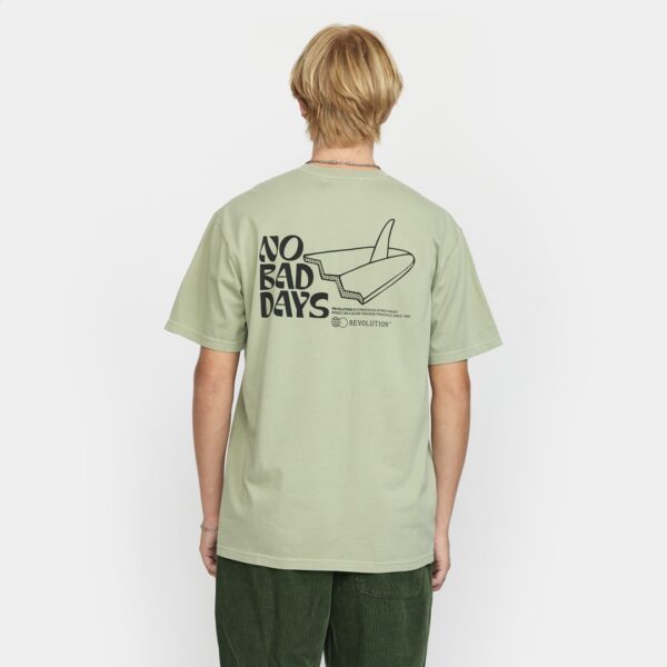 REVOLUTION Camiseta color verde