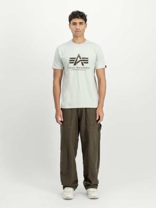 ALPHA INDUSTRIESCamiseta"Basic T-Shirt BL Effect Print"color crudo