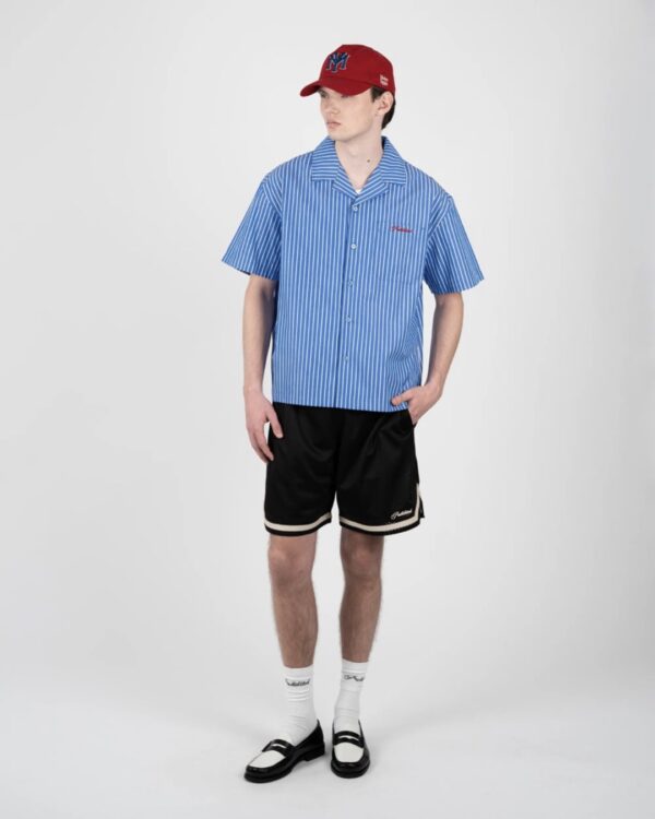PROHIBITEDCamisa"Vineyard Breeze Shirt"color azul oscuro