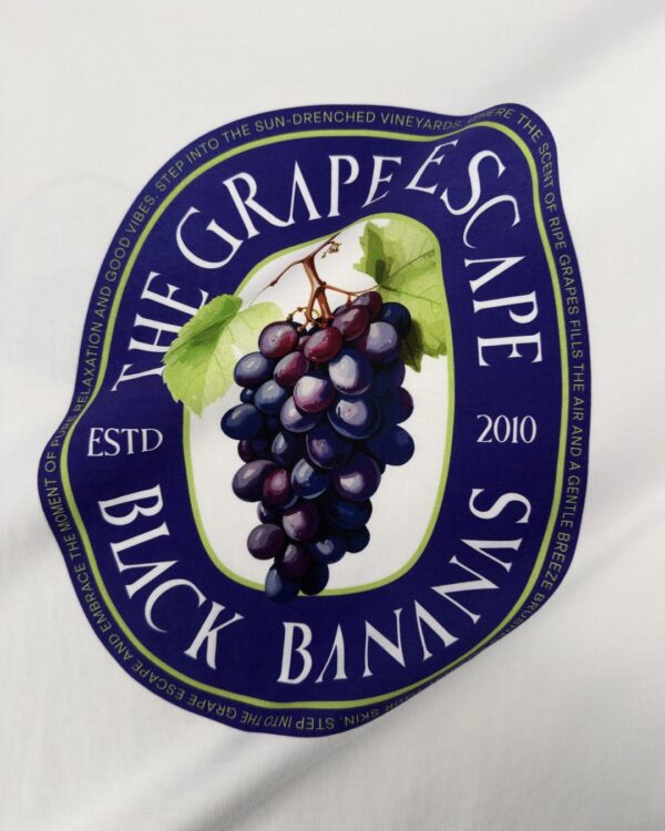 BLACK BANANASCamiseta"WINE LABEL TEE"color blanco