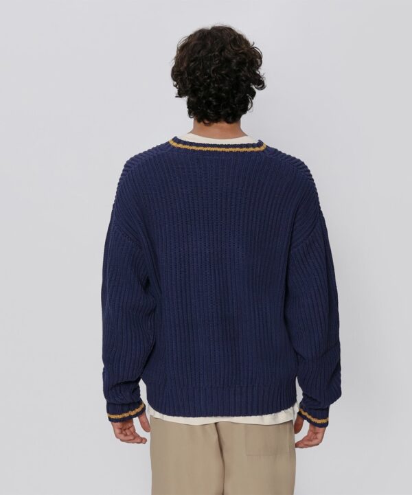 CHAMPION Jersey cuello pico color marino