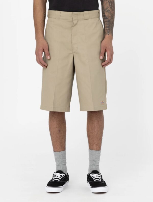 DIKIESBermudas"VERNAL 13 INCH LOOSE SHORTS"color arena