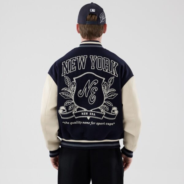 NEW ERAChaqueta"NE OVERSIZED VARSITY JCKT NEWERA NVY"color marino