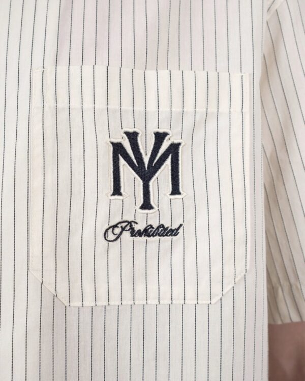 PROHIBITEDCamisa"Dugout Shortsleeve Shirt"color crudo