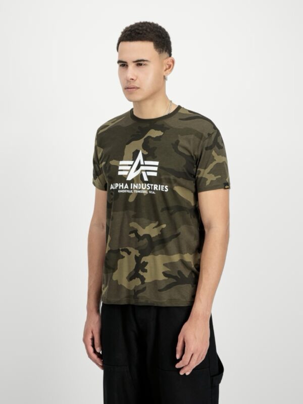 ALPHA INDUSTRIESCamiseta"Basic T-Shirt BL Camo"camuflaje