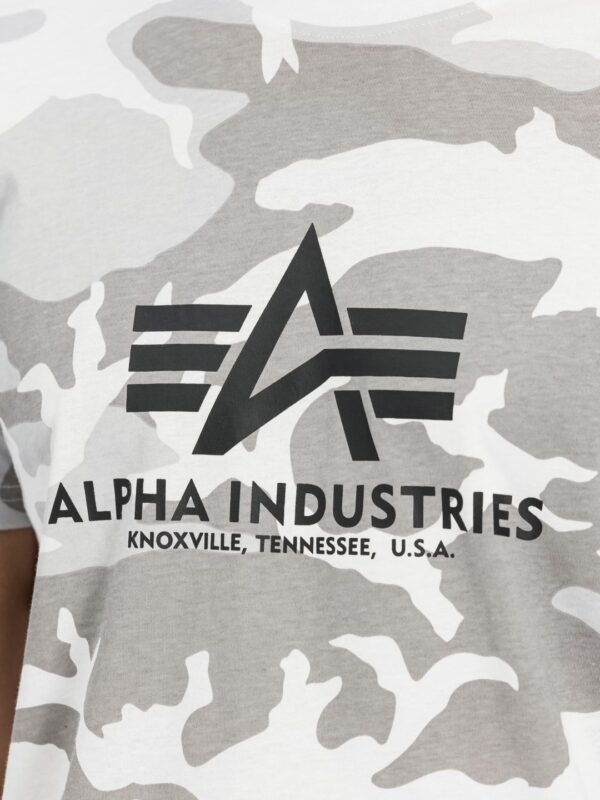 ALPHA INDUSTRIESCamiseta"Basic T-Shirt BL Camo"camuflaje