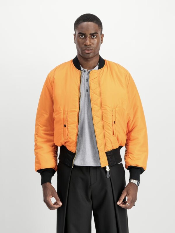 ALPHA INDUSTRIESBomber"MA-1 Heritage Bomber Jacket"color negro