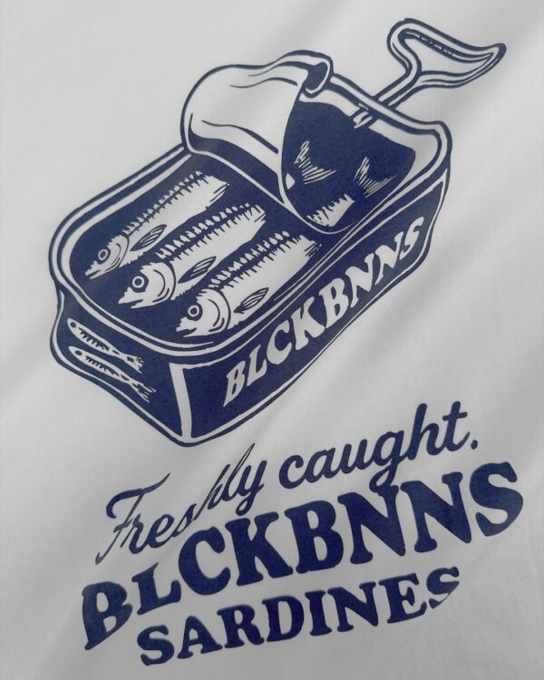 BLACK BANANASCamiseta"SARDINES TEE"color blanco