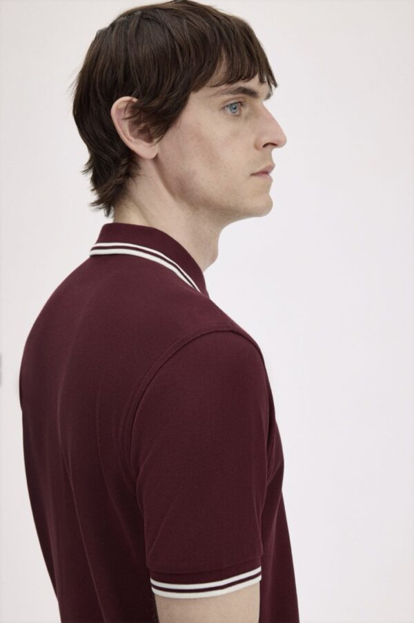 FRED PERRYPolo"TWIN PIPPED"color burdeos