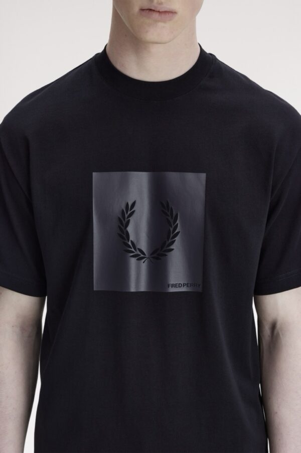 FRED PERRYCamiseta"Box Graphic"color negro