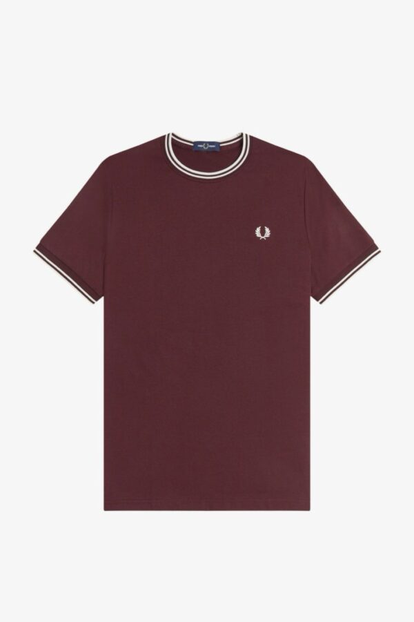 FRED PERRYCamiseta"TWIN TIPPED T-SHIRT"color burdeos