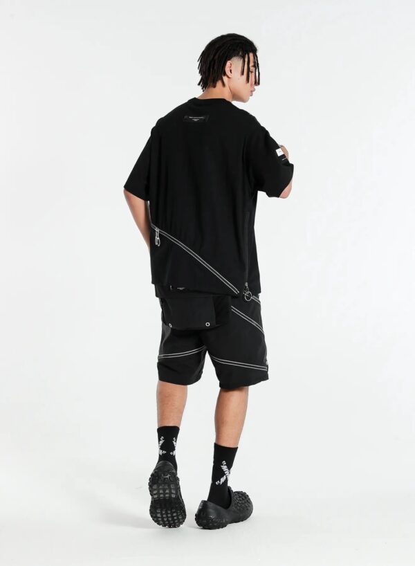 MOD WAVE MOVEMENTCamiseta"Deconstructed Zip Detail Regular Tee"color negro