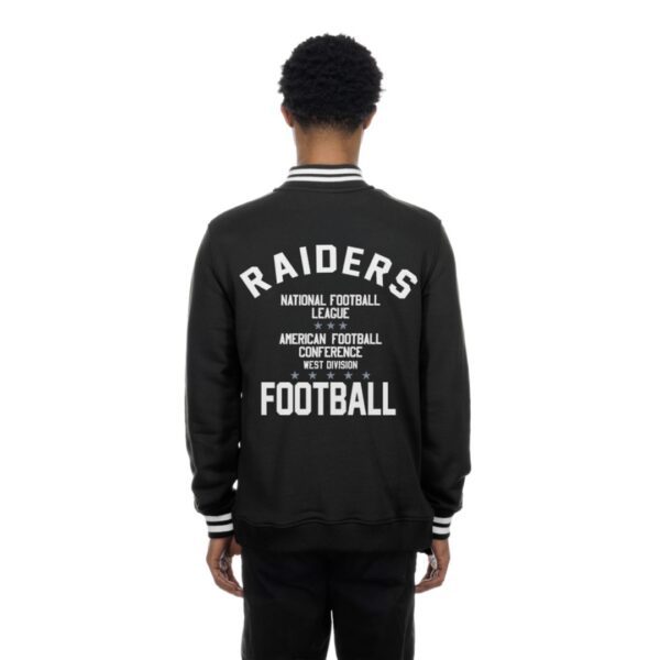 NEW ERASudadera"M THROPRE QTRZP 2782 LASRAI OTCWHI"color negro