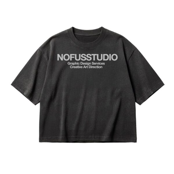NOFUSSCamiseta"Nofuss VintageTee"color negro lavado