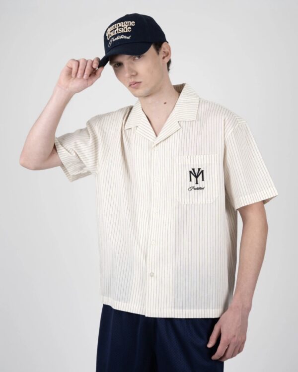 PROHIBITEDCamisa"Dugout Shortsleeve Shirt"color crudo