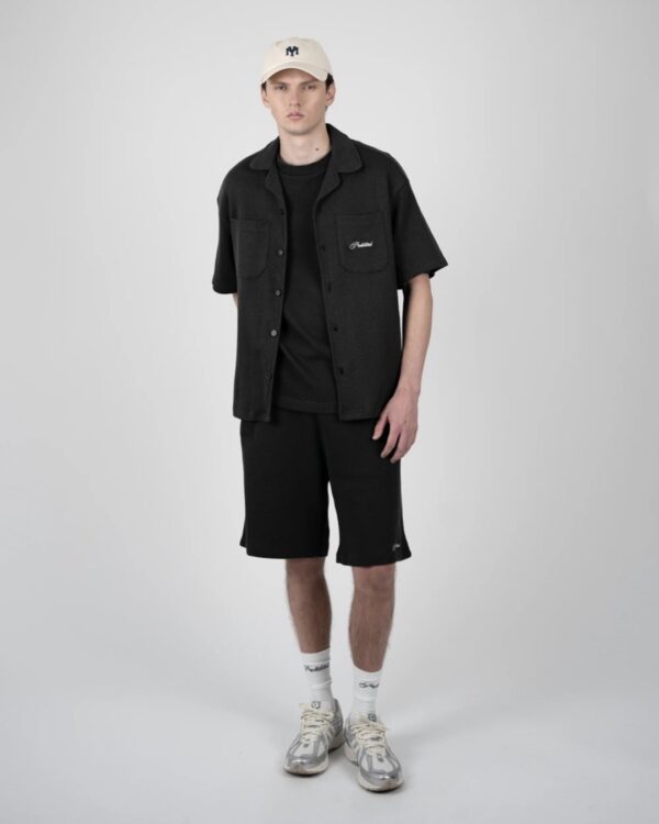 PROHIBITEDCamisa"Seaside Waffle Shirt"color negro