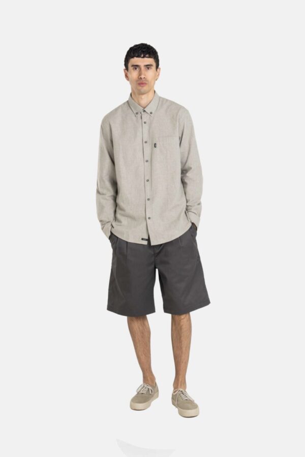 REELLBermuda"Bowie Chino Short PC"color gris oscuro