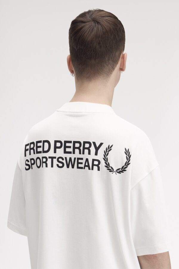 FRED PERRYCamiseta"FRED PERRY SPORTSWEAR TSHIRT"color crudo