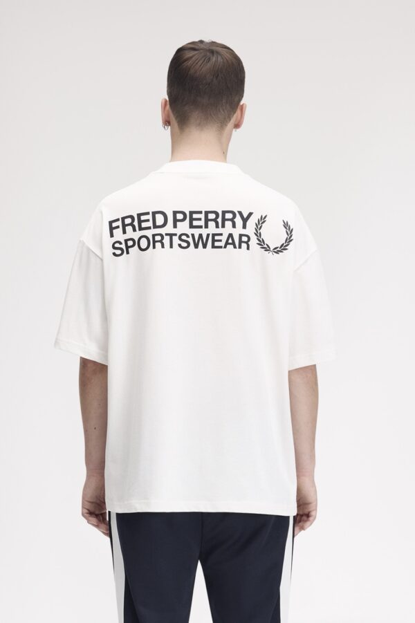 FRED PERRYCamiseta"FRED PERRY SPORTSWEAR TSHIRT"color crudo