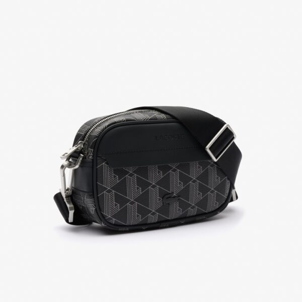 LACOSTEBolso"The Blend small reporter bag"color negro