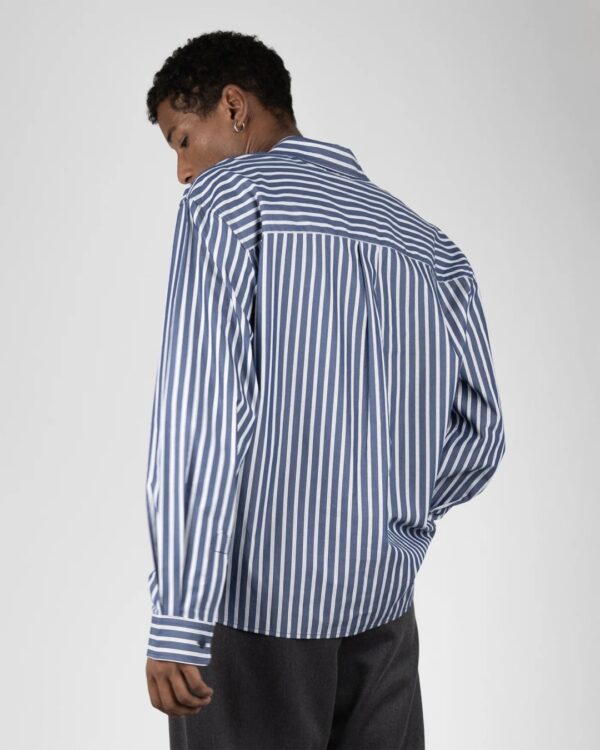 PROHIBITEDCamisa"Reverse Dress Shirt Marine Blue"color marino