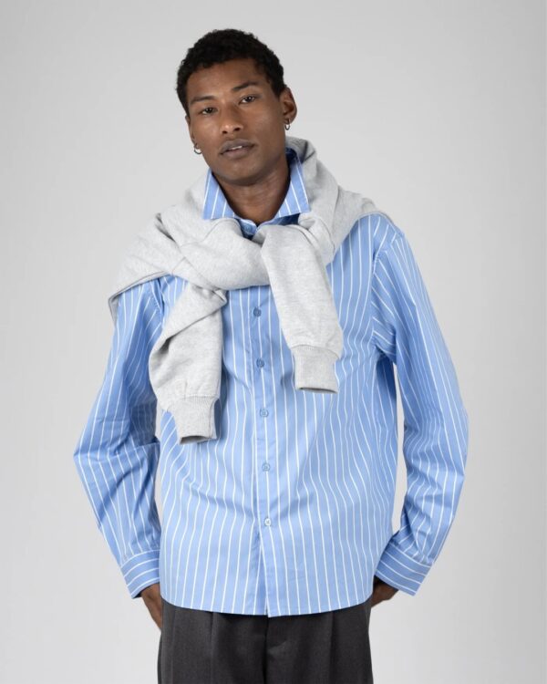 PROHIBITEDCamisa"Rewind Dress Shirt Baby Blue"color celeste