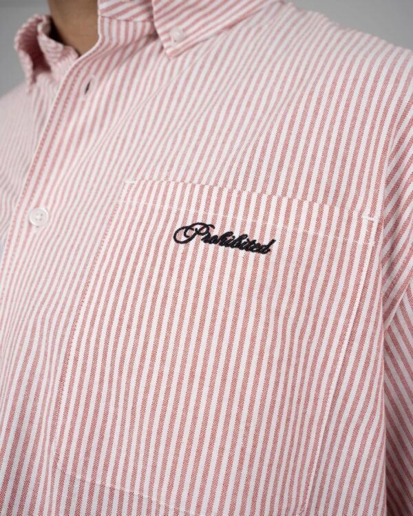 PROHIBITEDCamisa"The Cambridge Button Down Shirt"color rojo