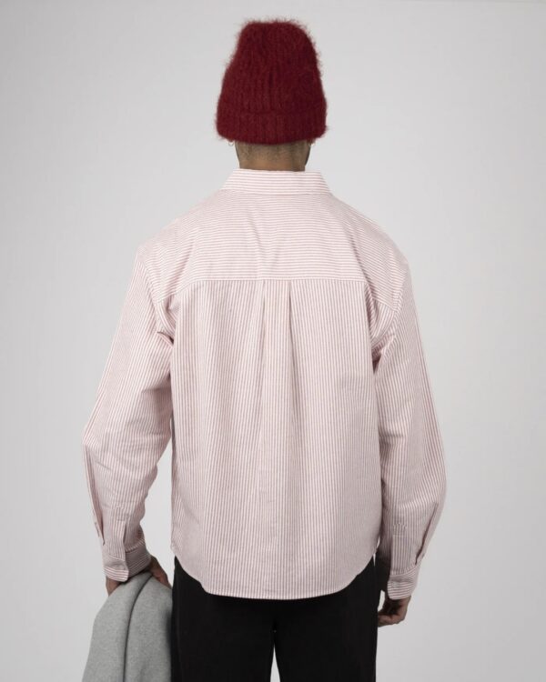 PROHIBITEDCamisa"The Cambridge Button Down Shirt"color rojo
